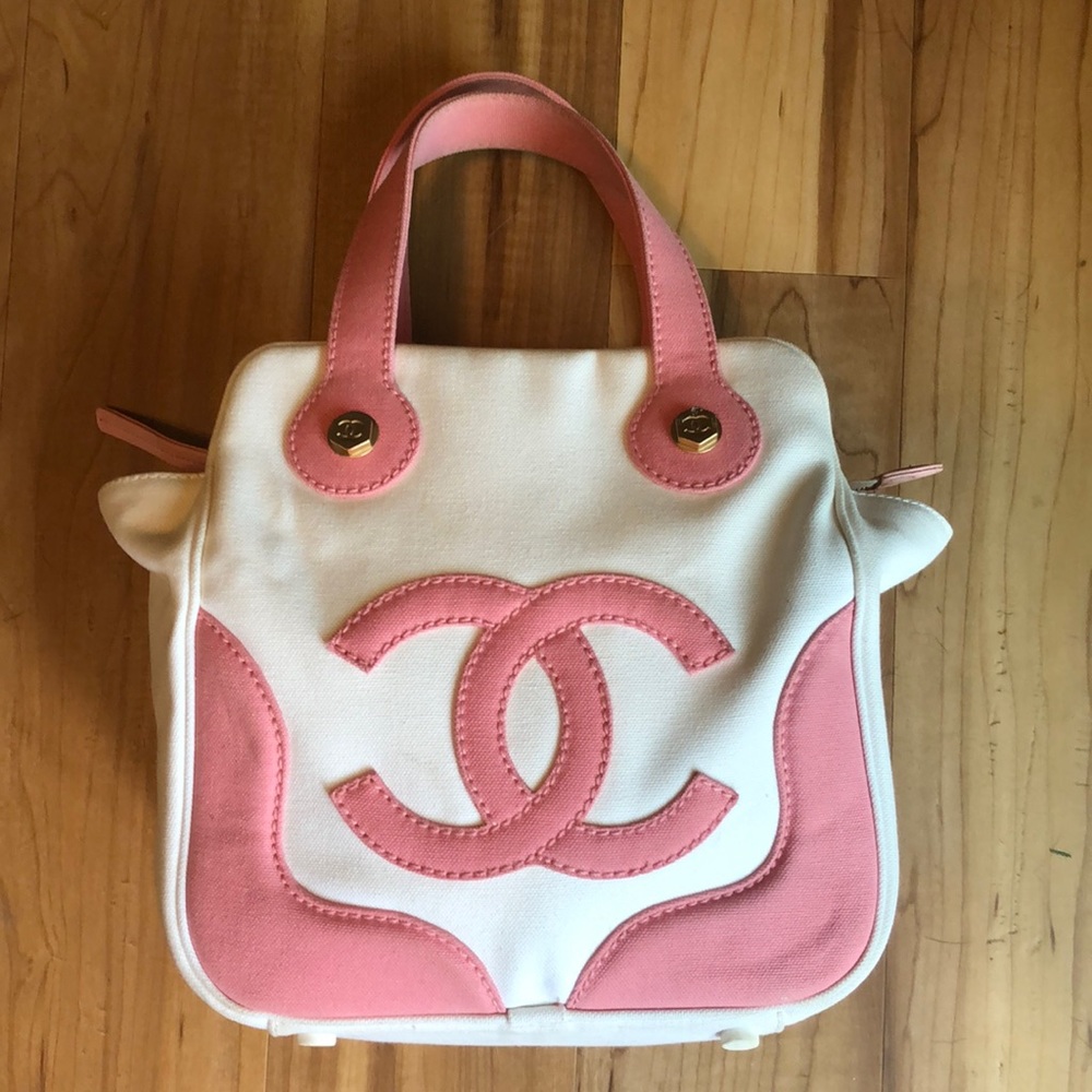 Chanel cloth/canvas small baguette